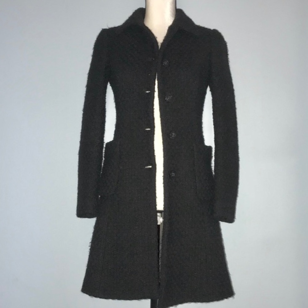 Wool coat. - Picture 5 of 13